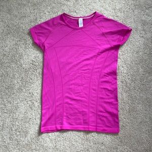 Swiftly tech-POW PINK (I WILL TRADE JUST COMMENT IF INTERESTED TO TRADE)